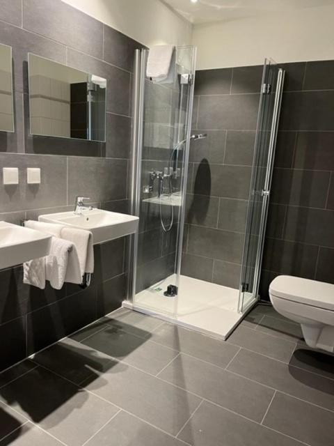Neustaedter Hof Hotel Garni Neustadt am Rübenberge Zewnętrze zdjęcie