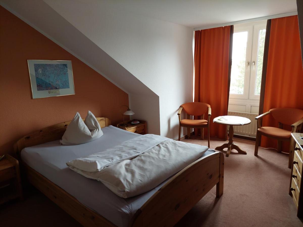 Neustaedter Hof Hotel Garni Neustadt am Rübenberge Zewnętrze zdjęcie
