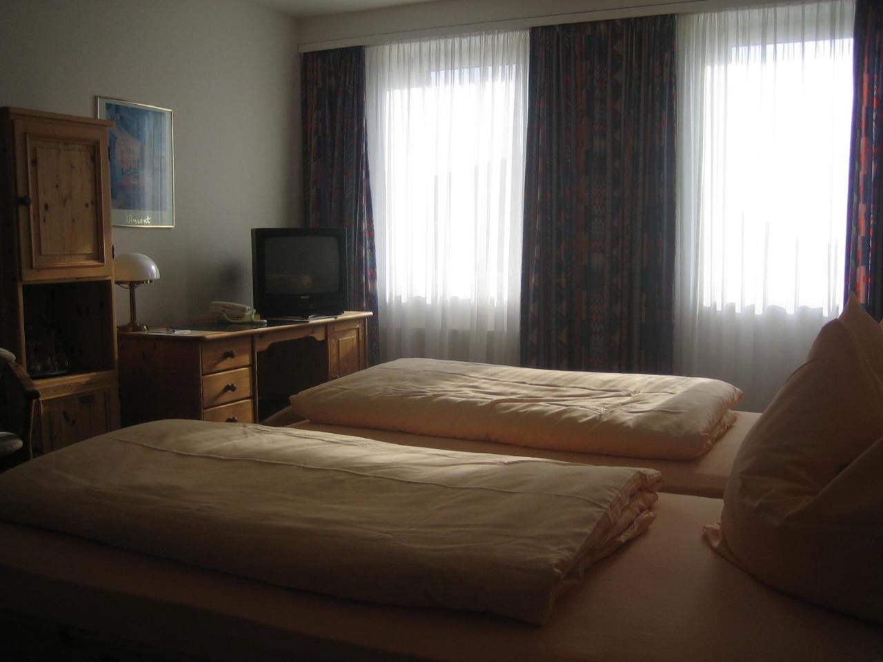 Neustaedter Hof Hotel Garni Neustadt am Rübenberge Zewnętrze zdjęcie